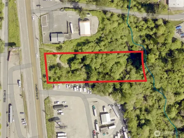 7608 Pacific Highway E, Milton, WA 98354