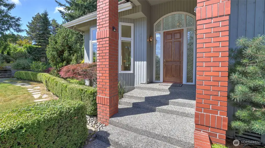 6163 93rd Avenue Se, Mercer Island, WA 98040 - #3