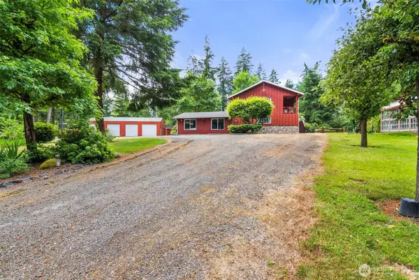 21016 E 26th Ave, Spanaway, WA 98387