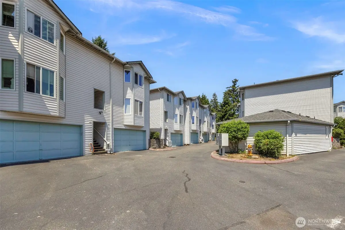 10 E Casino Road #4, Everett, WA 98208 - #1