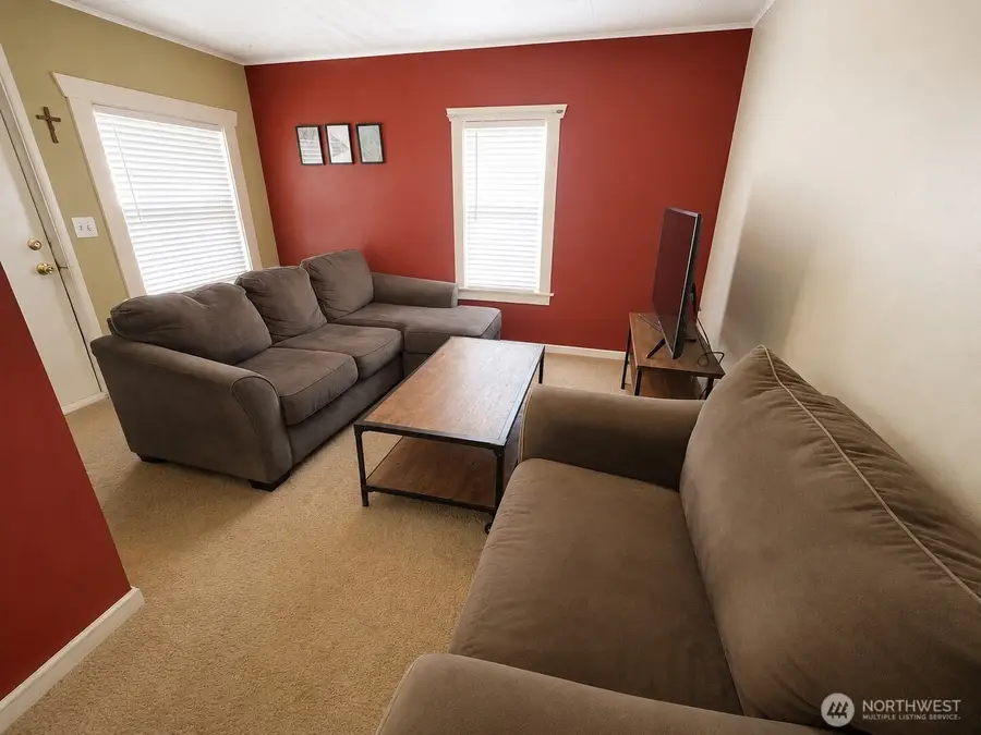 4909 N 38th St, Tacoma, WA 98407 - #2