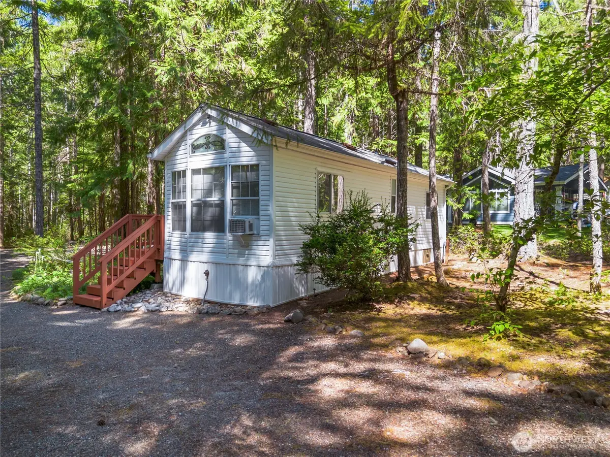 421 N Mt Jupiter Drive, Hoodsport, WA 98548 - #1