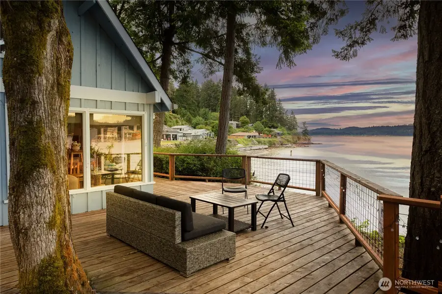 6054 Wynn Jones Rd E, Port Orchard, WA 98366 - #3