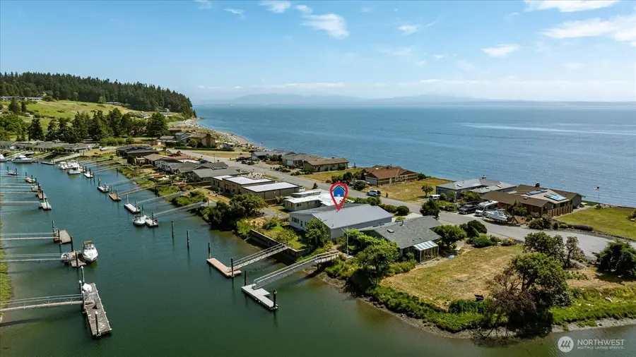 2169 Mariner Beach Drive, Oak Harbor, WA 98277 - #3