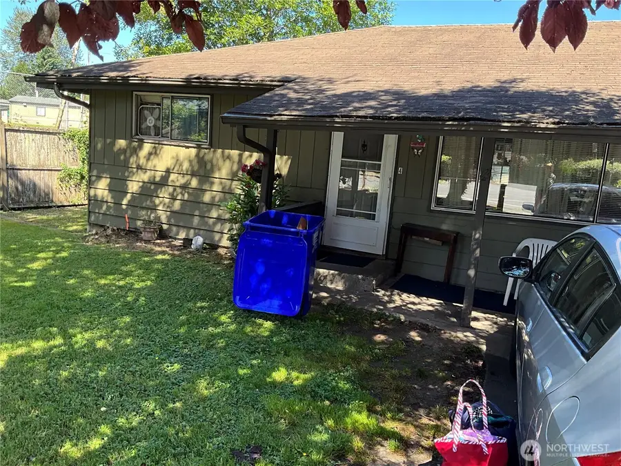 9618 Holly Drive, Everett, WA 98204 - #3