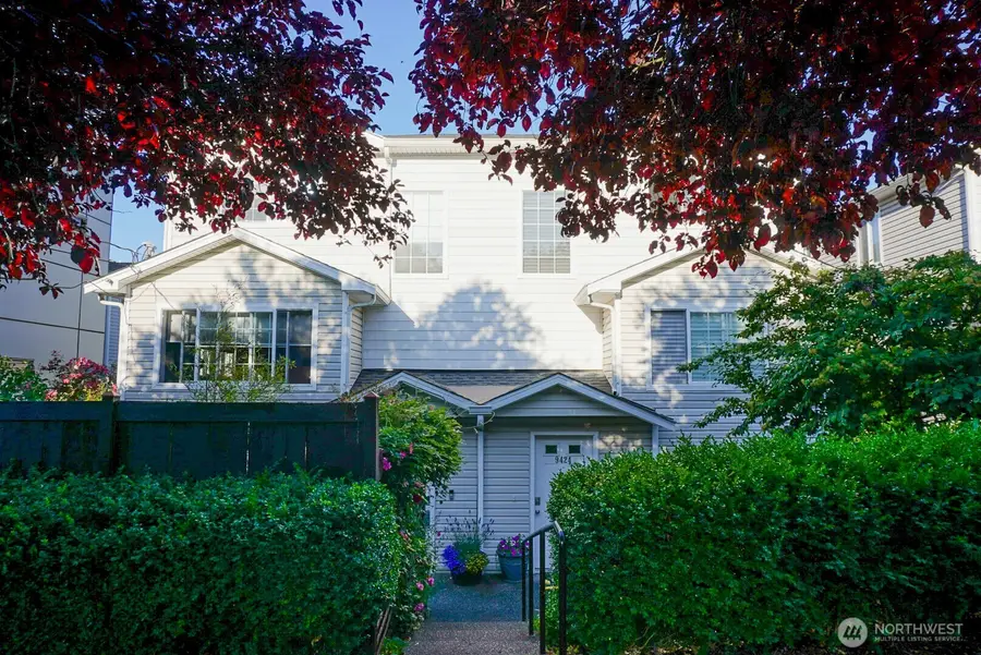 9426 Linden Avenue N, Seattle, WA 98103 - #2