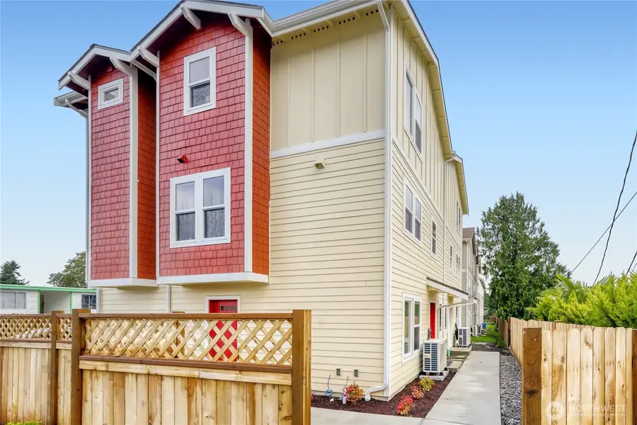 3403 S 144th Lane, Tukwila, WA 98168 - #2