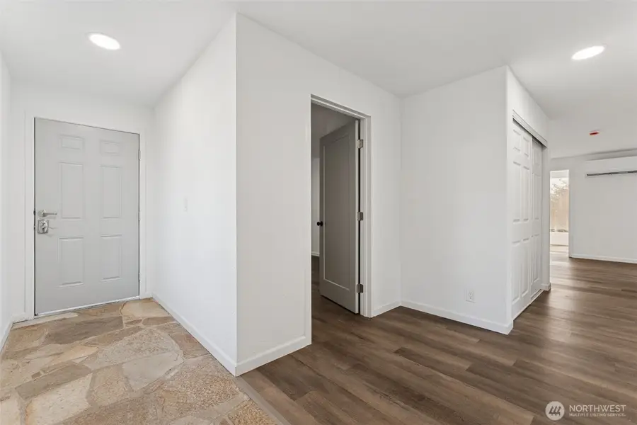 1720 N Wycoff Avenue, Bremerton, WA 98312 - #2