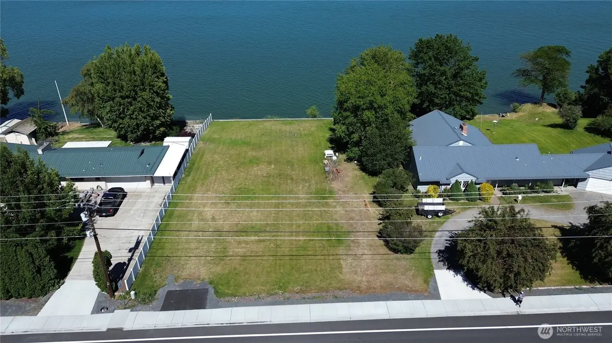 2023 Westshore Drive Ne, Moses Lake, WA 98837 - #1