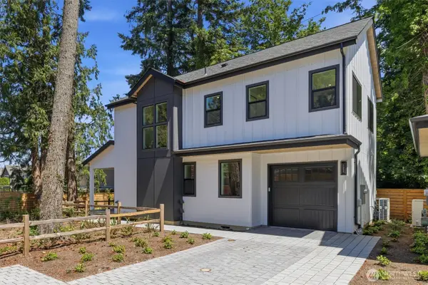 9016 124th Lane Ne, Kirkland, WA 98033