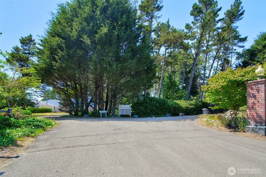 20713 Pacific Way #9, Ocean Park, WA 98640 - #2