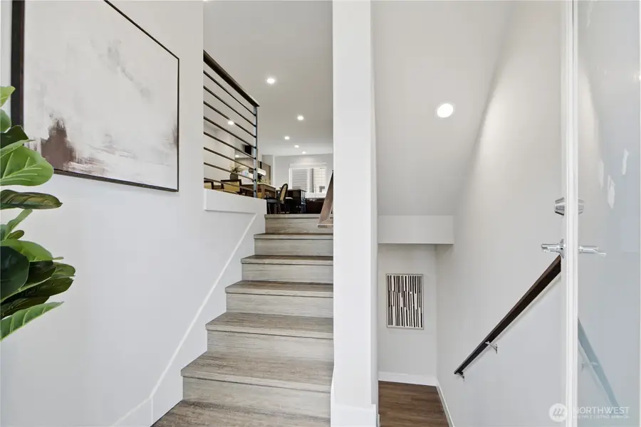 522 Glacier Walk Se, Sammamish, WA 98074 - #2