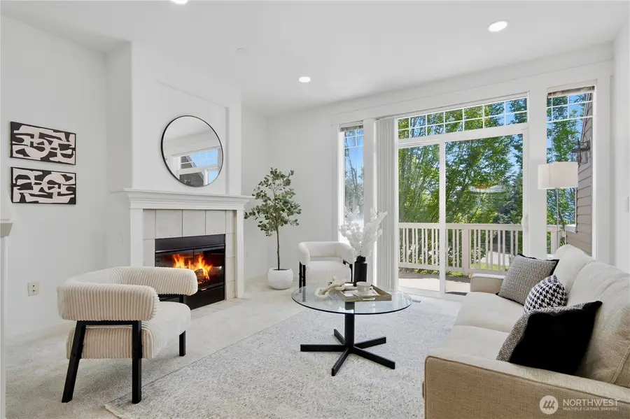 23120 SE Black Nugget Road #C3, Issaquah, WA 98029 - #3