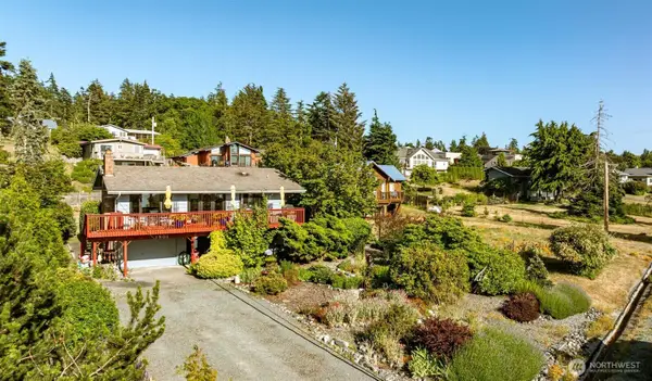 1801 Seaview Avenue, Coupeville, WA 98239