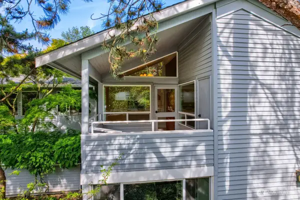 1220 6th Avenue S #B301, Edmonds, WA 98020