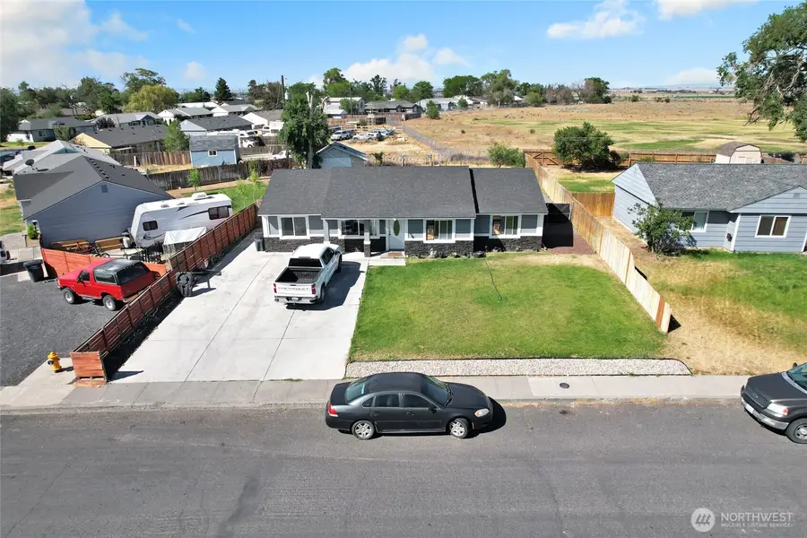 1101 Arnold Drive, Moses Lake, WA 98837 - #2