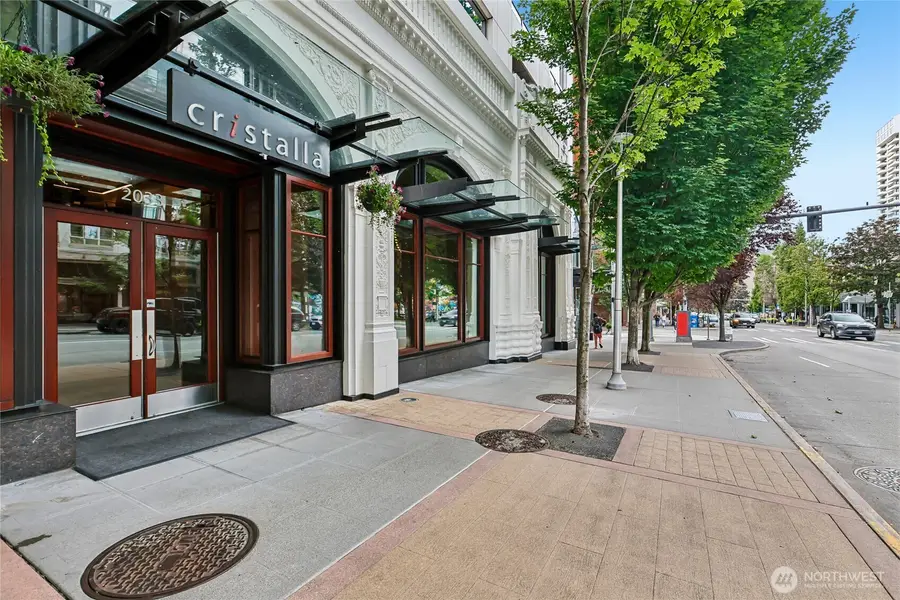 2033 2nd Avenue #2008, Seattle, WA 98121 - #3
