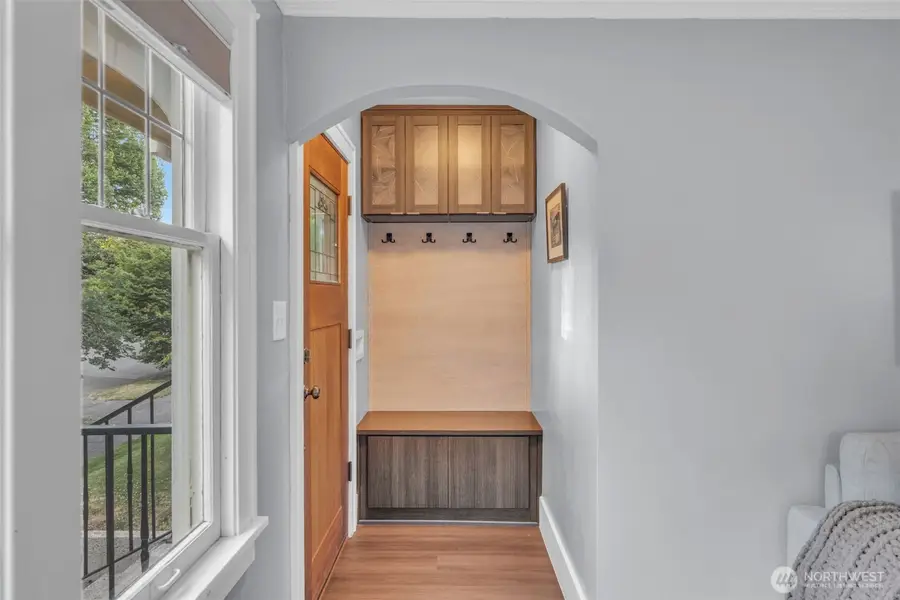 4836 38th Avenue Ne, Seattle, WA 98105 - #3
