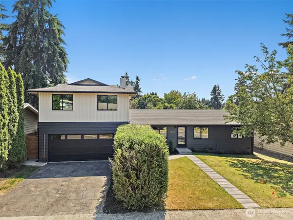 8209 144th Street, Kirkland, WA 98034