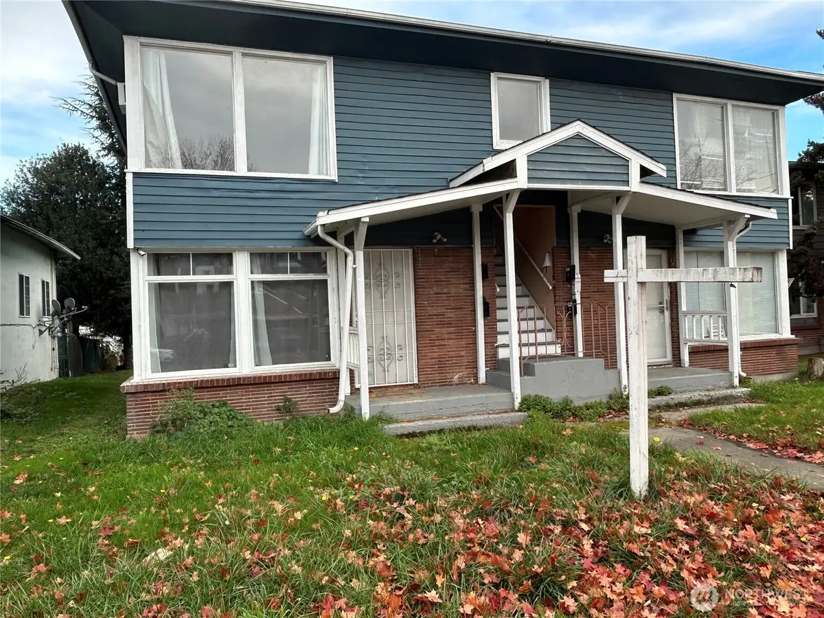 5050 Martin Luther King Jr Way S, Seattle, WA 98118 - #1