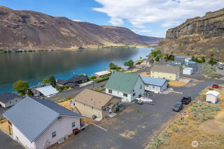 32611 Lakeshore Drive Ne, Coulee City, WA 99115 - #2