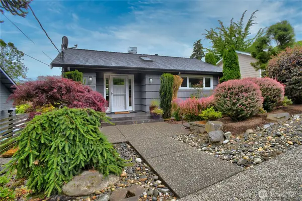 4030 26th Avenue W, Seattle, WA 98199