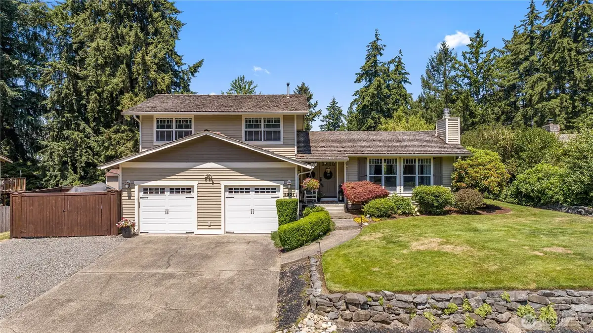 2301 34th Avenue Se, Puyallup, WA 98374 - #1