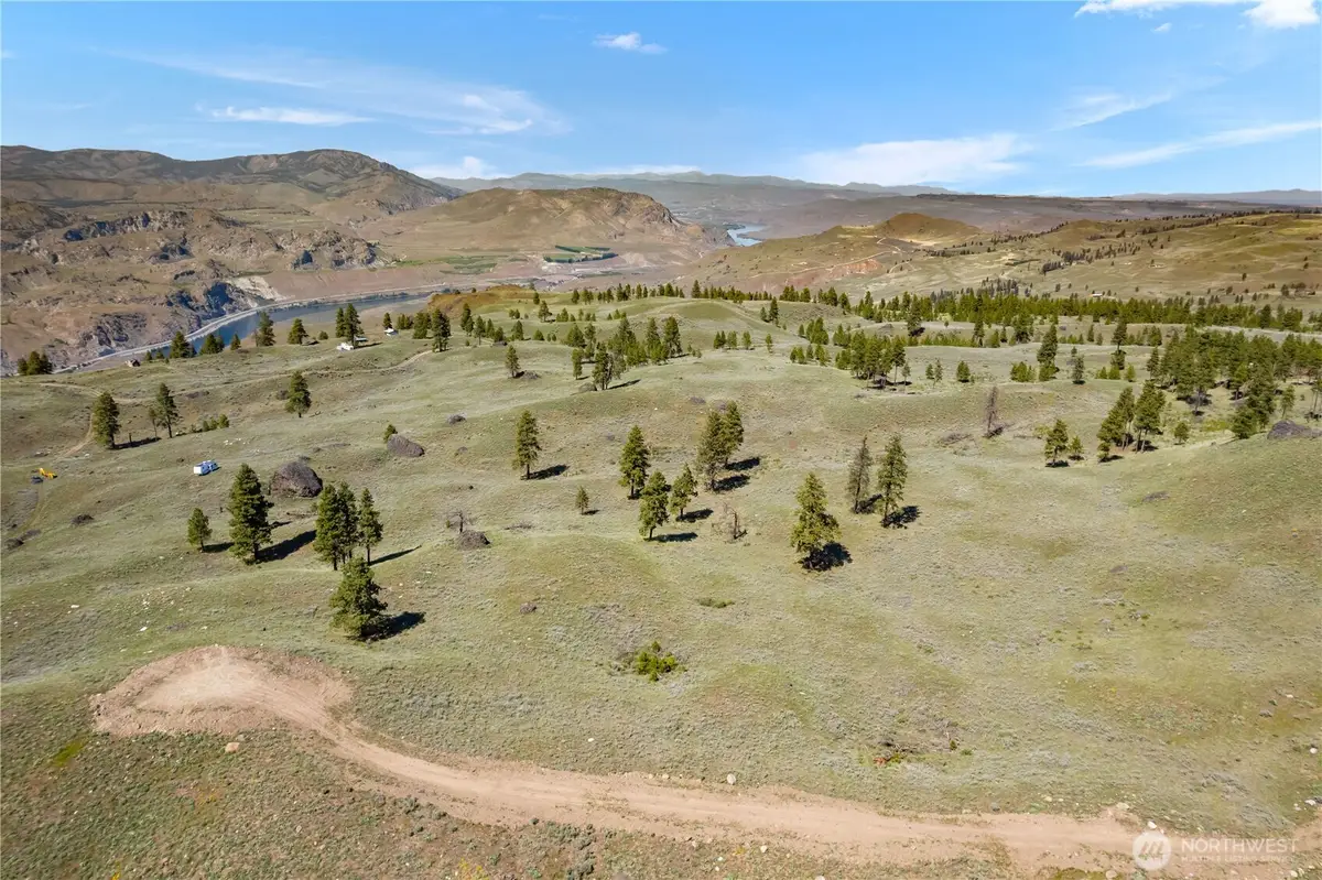 12 Columbia River Bluffs Road #1 & 2, Waterville, WA 98858 - #1