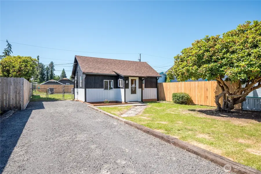 325 23rd Avenue, Longview, WA 98632 - #2
