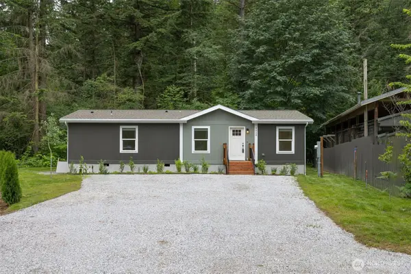 8528 Juniper Place, Maple Falls, WA 98266