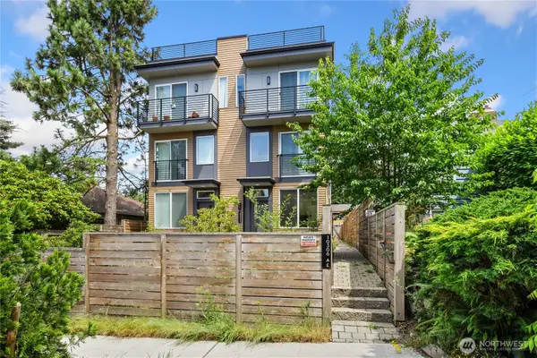10306 Midvale Avenue N #A, Seattle, WA 98133