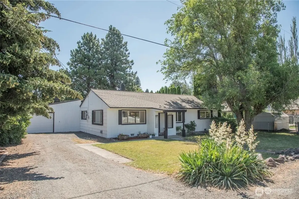1204 N Willow, Ellensburg, WA 98926 - #1
