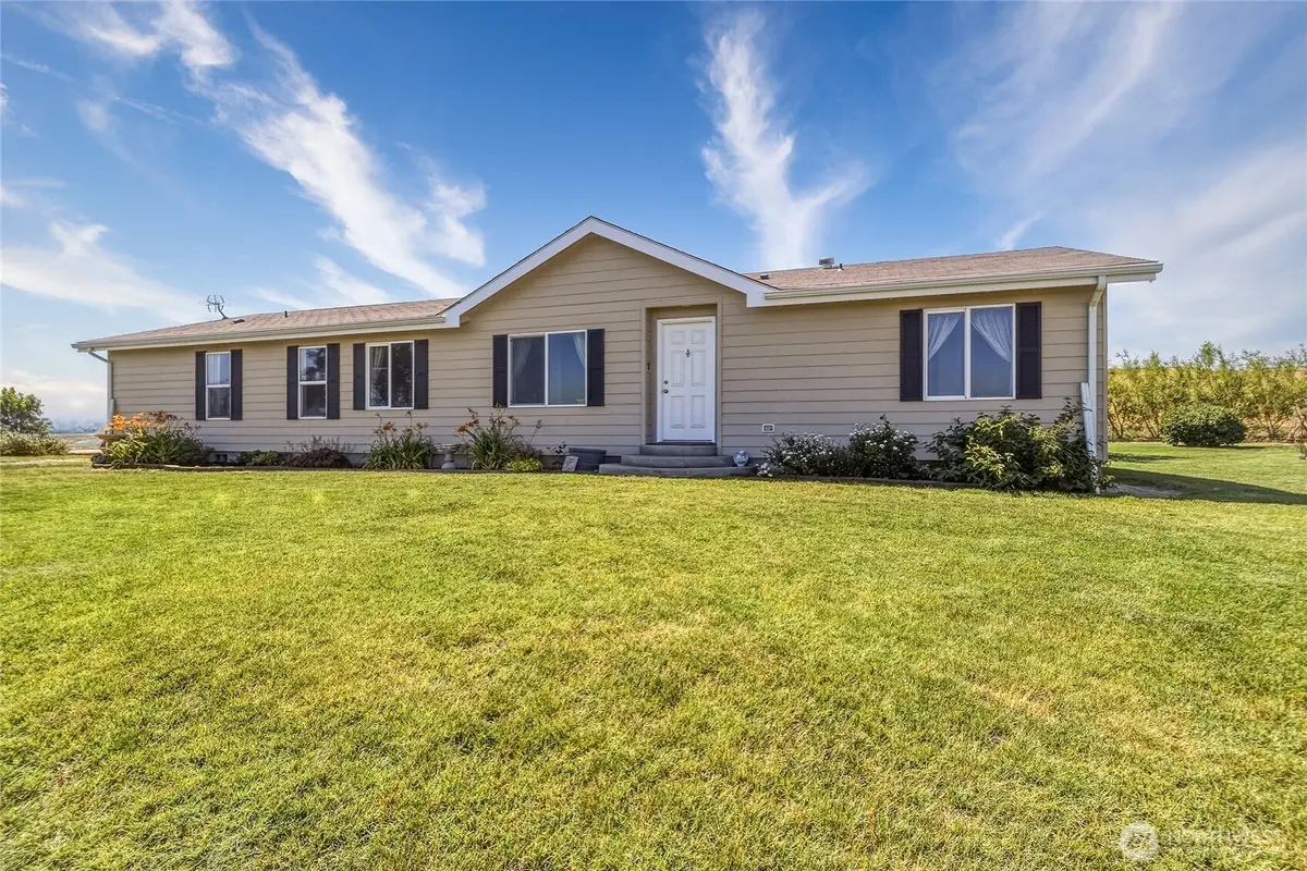 1247 Watson Loop, Touchet, WA 99360 - #1
