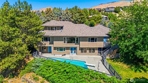 323 Stoneybrook Lane, Wenatchee, WA 98801