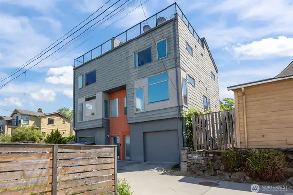 161 23rd Avenue #A, Seattle, WA 98122