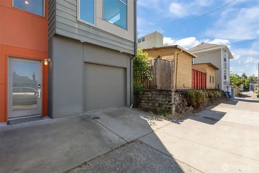 161 23rd Avenue #A, Seattle, WA 98122 - #3