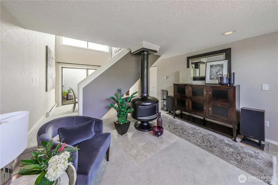 22338 6th Avenue S #9, Des Moines, WA 98198 - #3