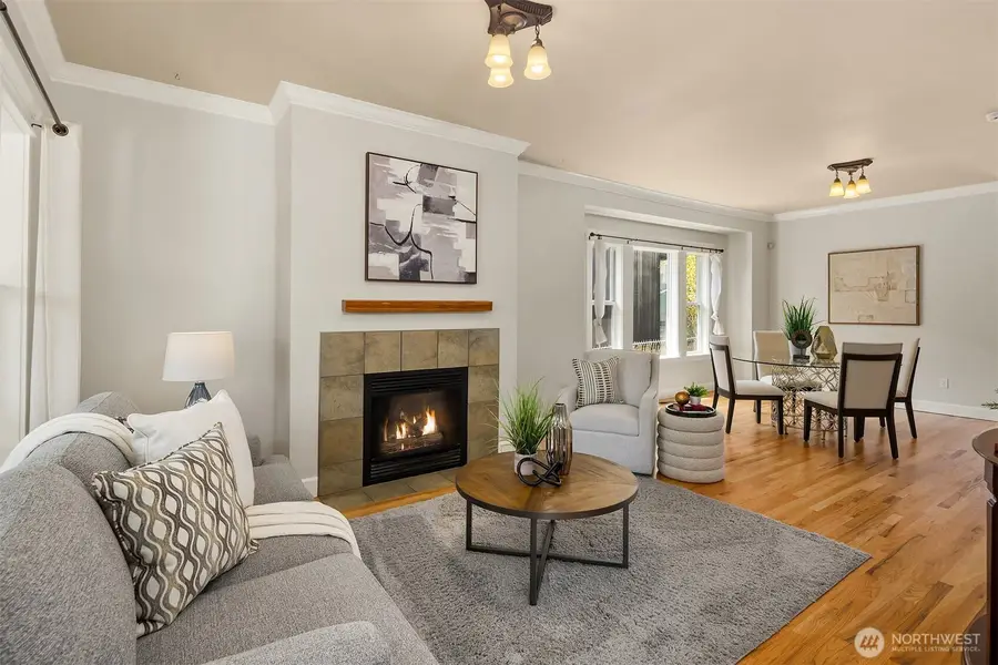 223 29th Avenue E, Seattle, WA 98112 - #3