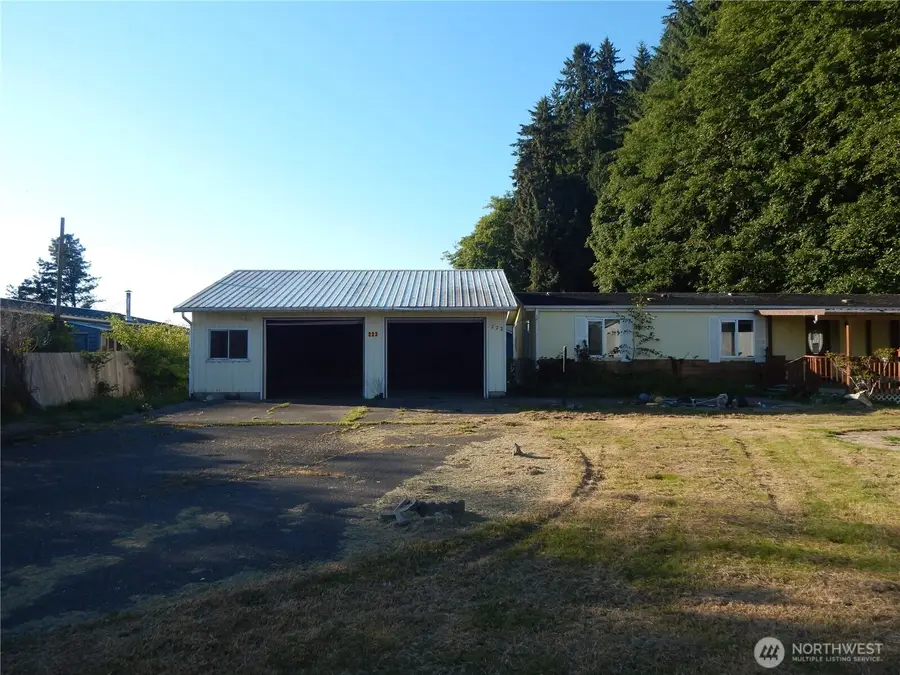 222 Salmon Street, Clallam Bay, WA 98326 - #2