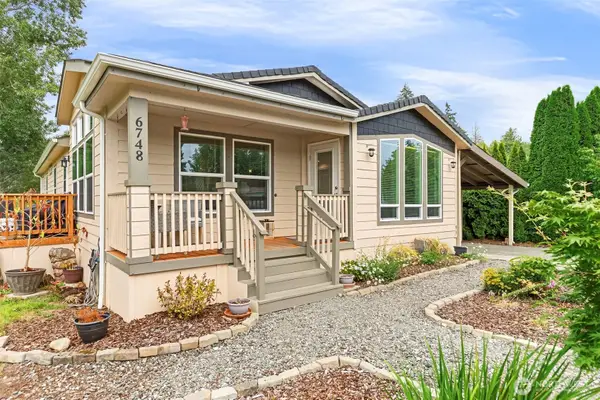 6748 Scorpio Lane Ne #93, Bremerton, WA 98311