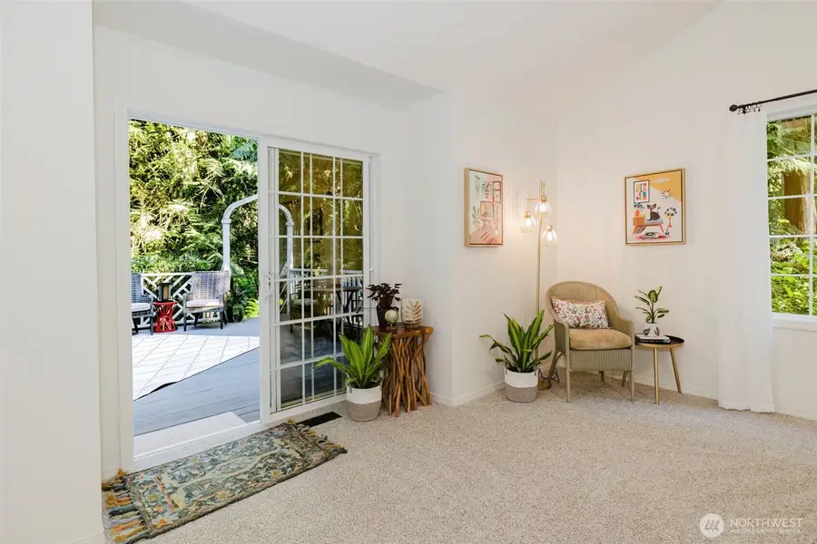 7215 NE Dolphin Drive, Bainbridge Island, WA 98110 - #3