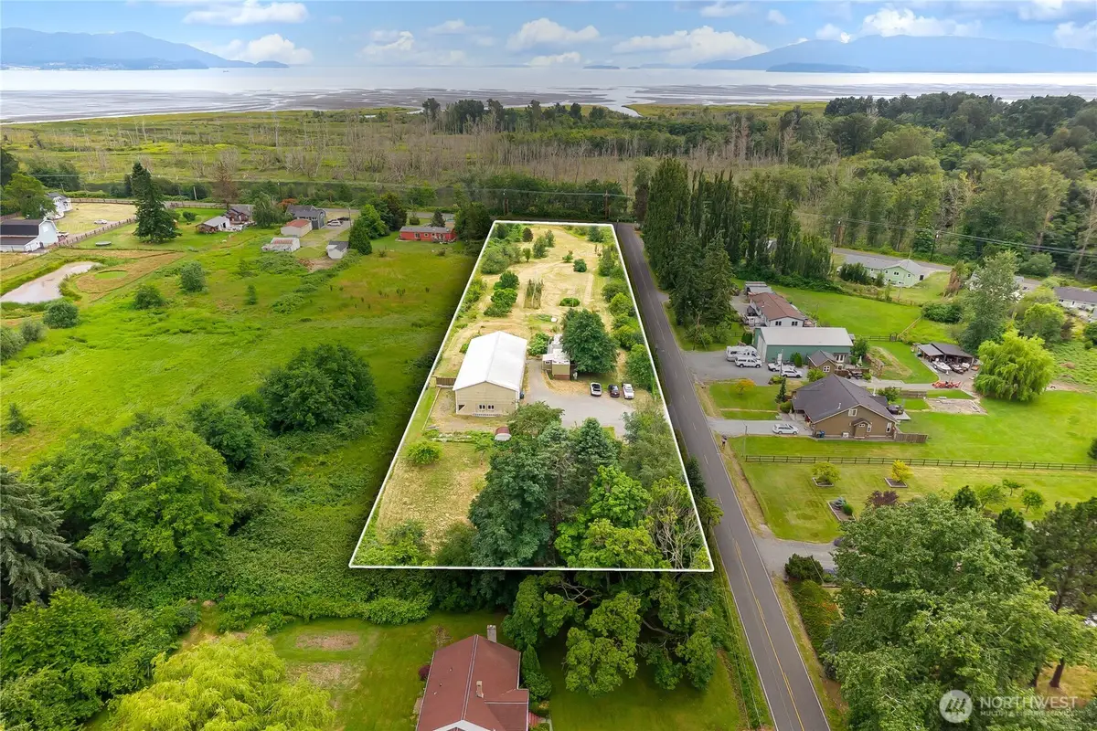 3960 Hoff Road, Bellingham, WA 98225 - #1