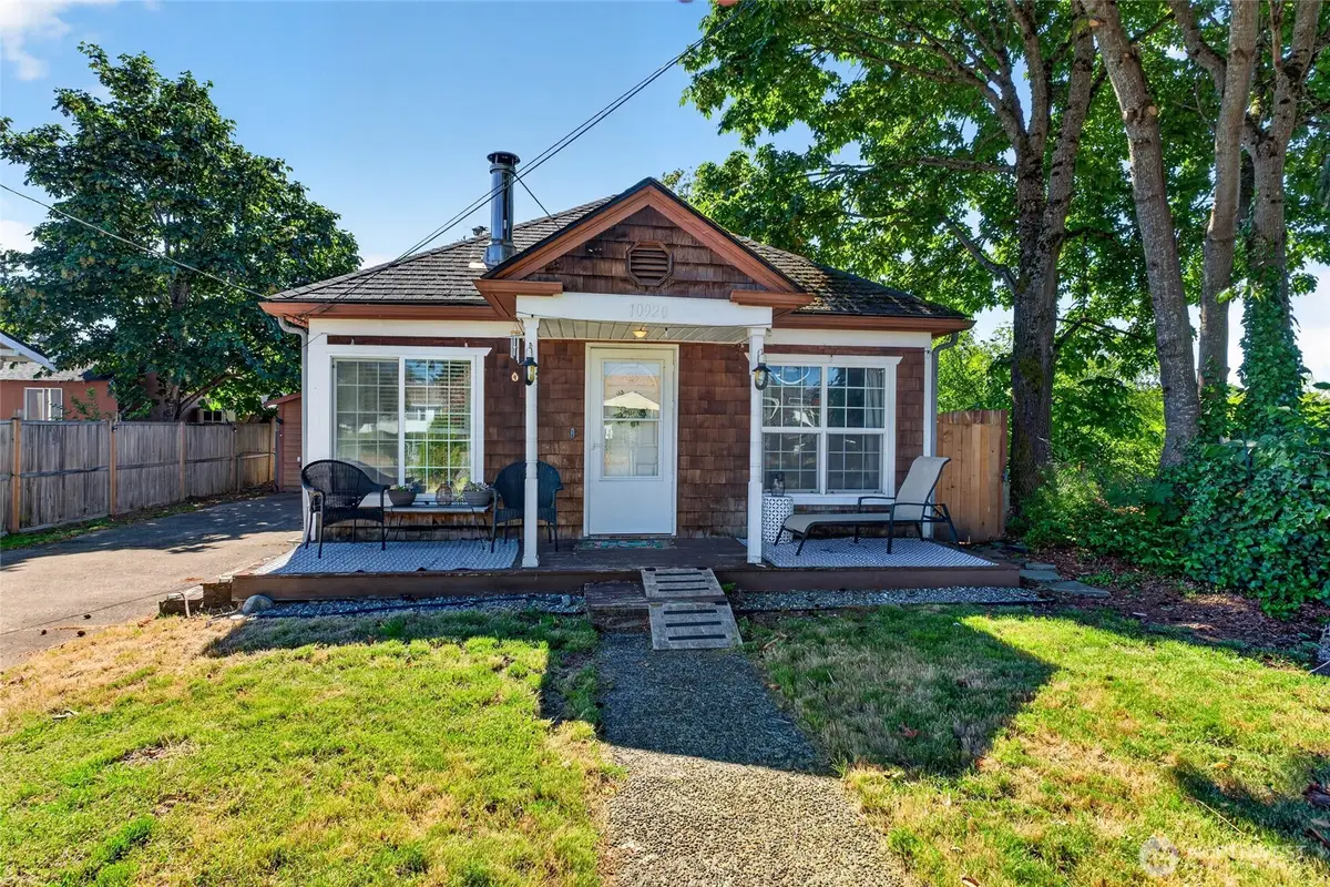 10920 47th Avenue Sw, Lakewood, WA 98499 - #1