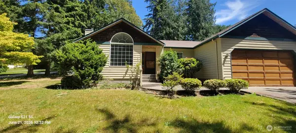 2817 Huckleberry Lane, Camano Island, WA 98282