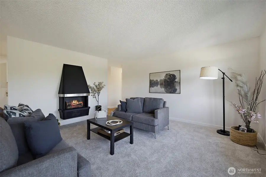 7064 35th Avenue Ne #24, Seattle, WA 98115 - #3