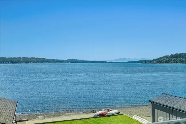 1920 Day Island Boulevard W, University Place, WA 98466