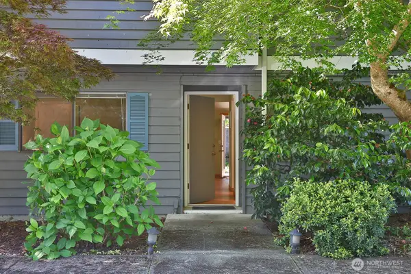 137 4th Street #A2, Langley, WA 98260