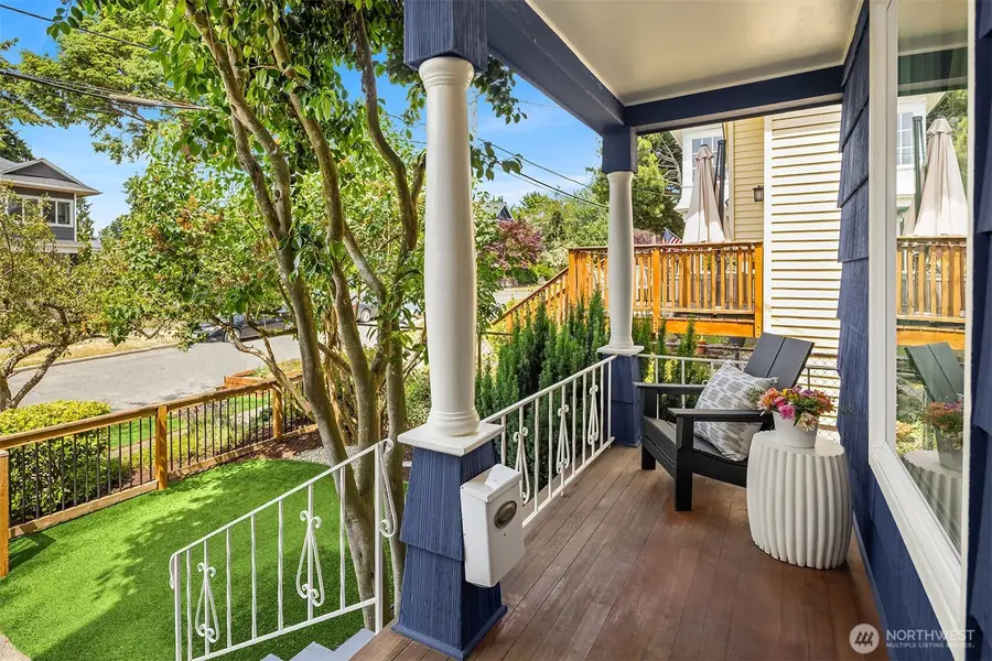 6750 26th Avenue Nw, Seattle, WA 98117 - #3