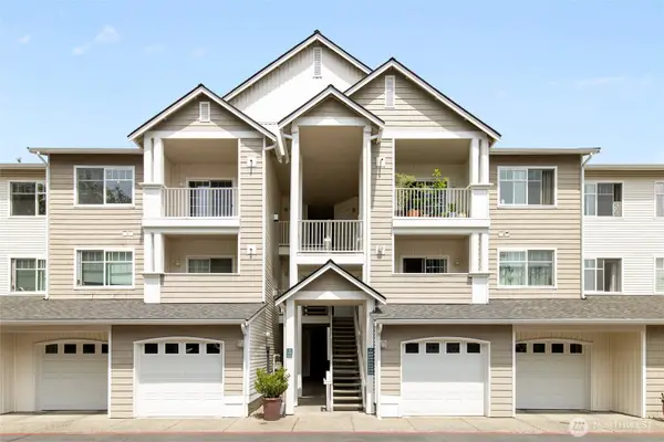 14714 Admiralty Way #A318, Lynnwood, WA 98087