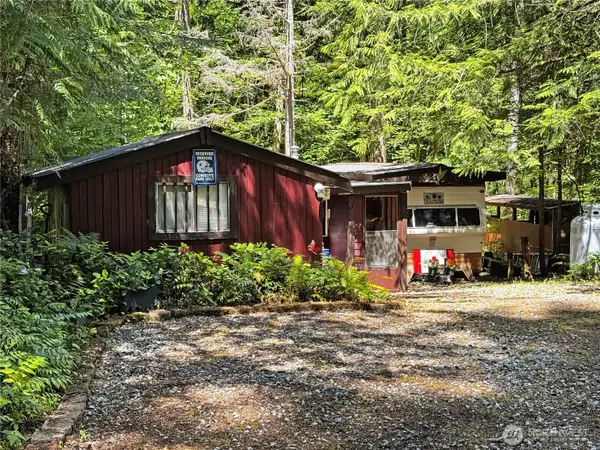92 Goldrush Road, Deming, WA 98244